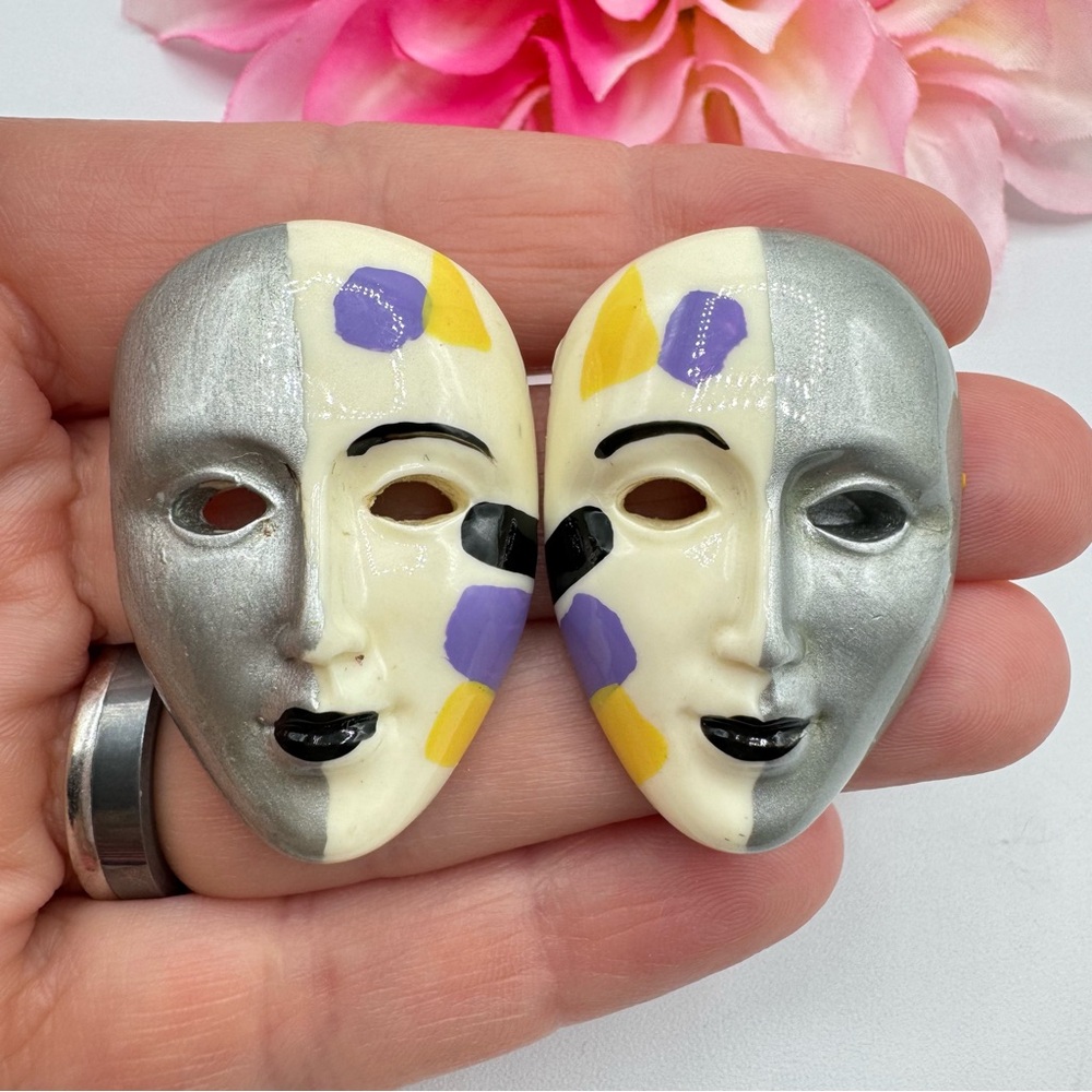 Vintage Mask Split Face Doll Carnival Earrings Artsy Avant Garde Fair Festival - Picture 3 of 10